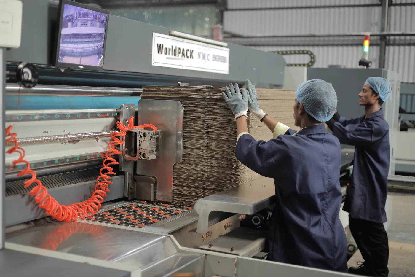 How to Choose the Right Corrugated Box