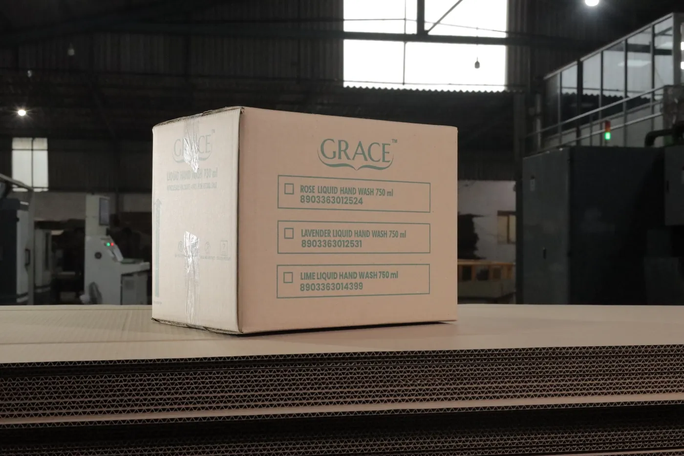 Engineering & Industrial — Multi-wall component box