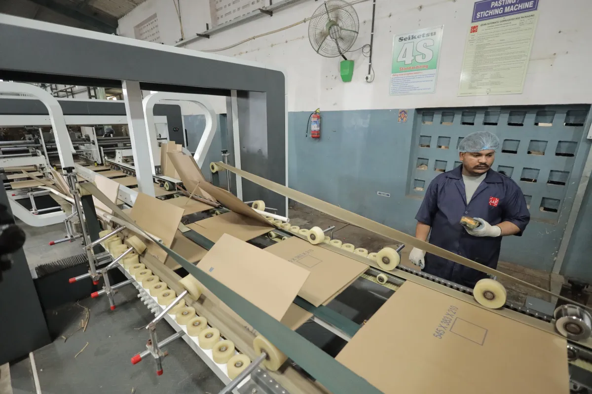Fully Automatic Stitching Machine