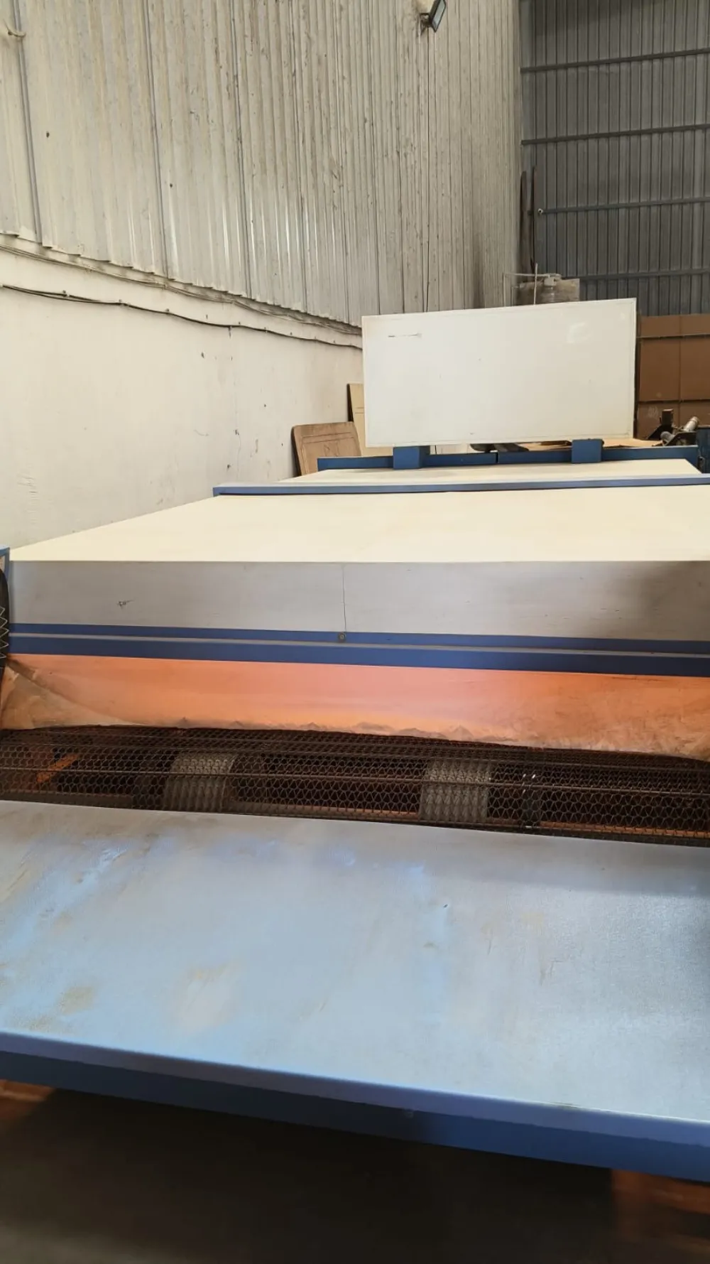 Corrugated Box Heater in the Asian Packaging in-house quality laboratory