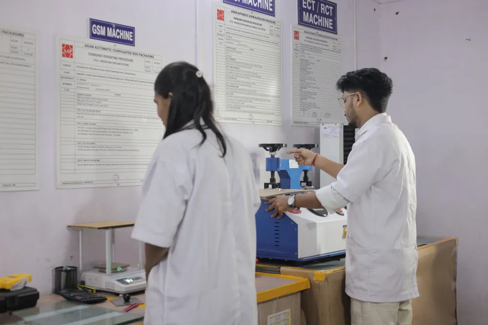 Edge Crush Test (ECT) Machine in the Asian Packaging in-house quality laboratory
